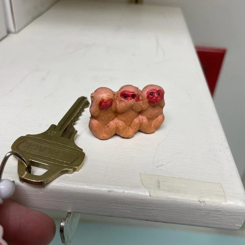 N/A collectors figurines whimsy